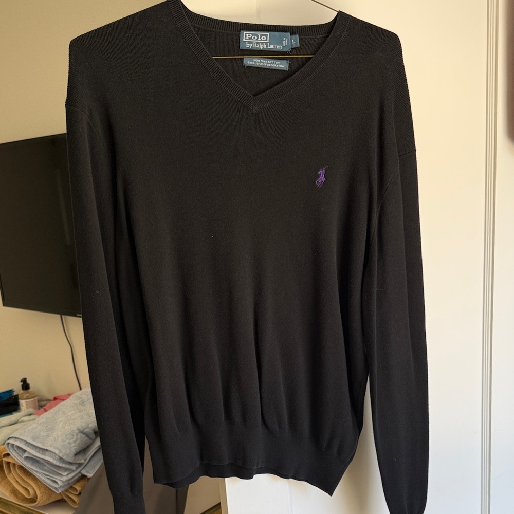 Polo by Ralph Lauren Men's Black V-Neck Sweater